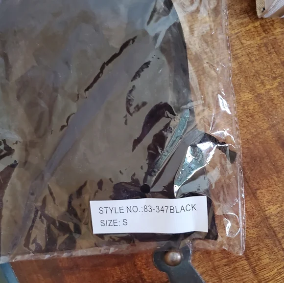 🖤 Triangle Tie G-String Panty 🖤 - Picture 6 of 11